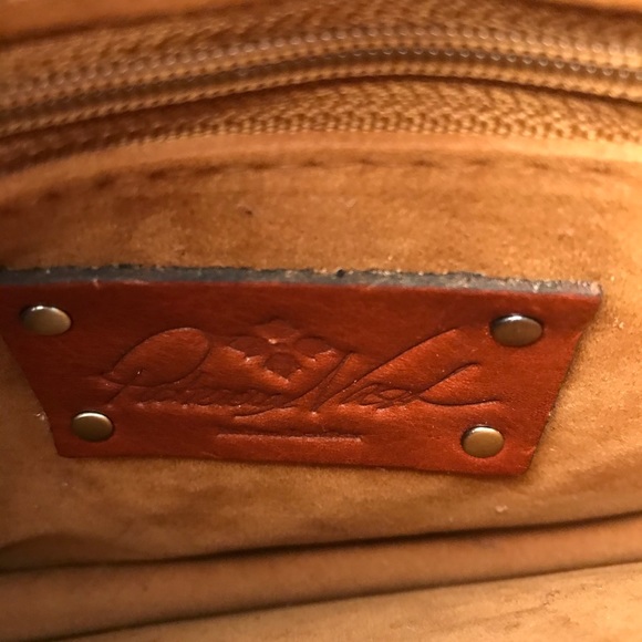 Patricia Nash crossbody convertible bag - Picture 12 of 16